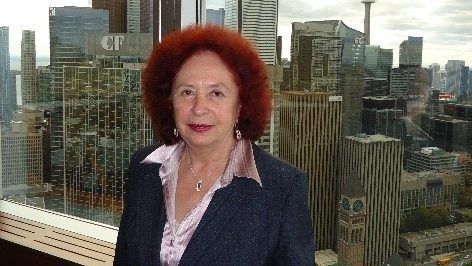 Dr. Lydia Kostova