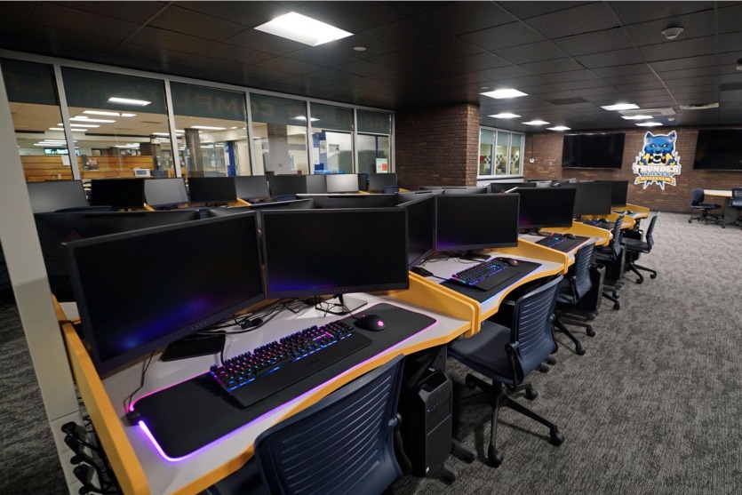 Esports row of computers